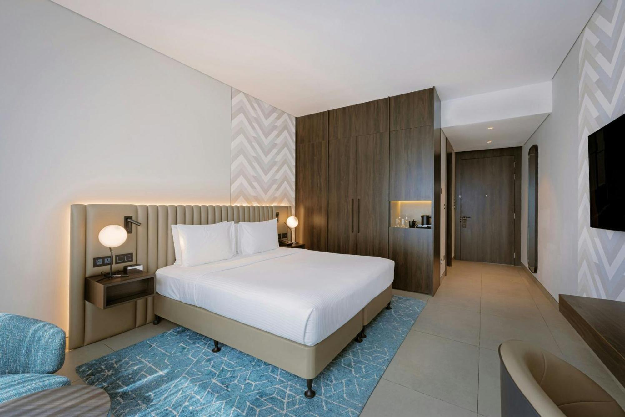 Standard King Room City View & Ladies Spa indulge more less
